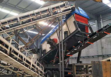 濟(jì)源封閉式移動(dòng)制砂生產(chǎn)線現(xiàn)場