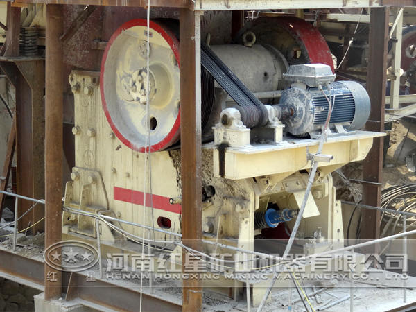 泥灰巖破碎生產線