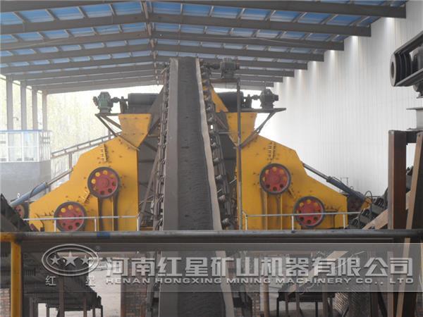 雙轉子內篩分破碎機 雙轉子內篩分破碎機