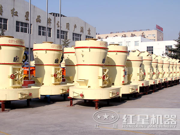 磨粉機生產(chǎn)車間 磨粉機生產(chǎn)車間