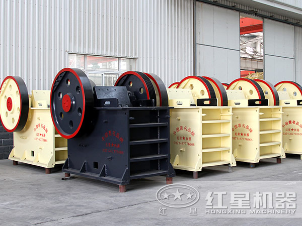 900/1060鄂式破碎機 900/1060鄂式破碎機