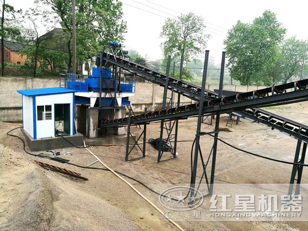 VSI河卵石制砂機(jī)生產(chǎn)現(xiàn)場(chǎng)