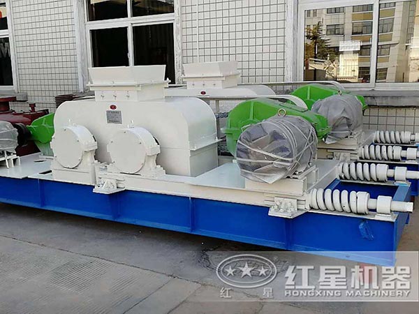 水泥熟料雙輥破碎機 水泥熟料雙輥破碎機