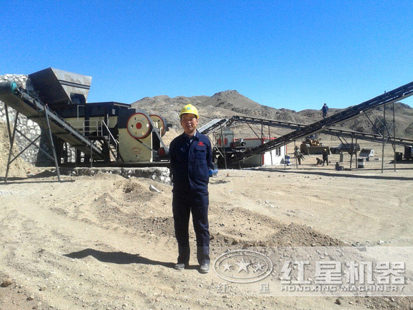 600×750顎破生產線現(xiàn)場 600×750顎破生產線現(xiàn)場