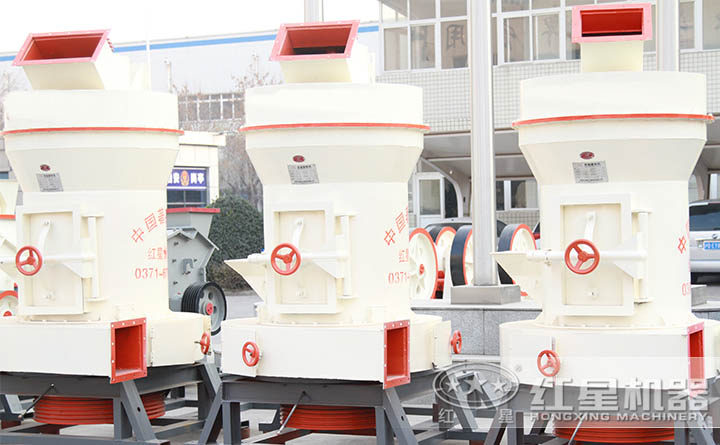 小型雷蒙磨粉機(jī) 小型雷蒙磨粉機(jī)