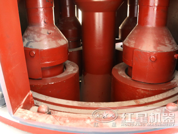 雷蒙磨內部結構圖 雷蒙磨內部結構圖