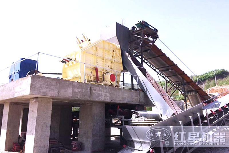 固定式碎石機(jī)客戶(hù)現(xiàn)場(chǎng),可到場(chǎng)參觀 固定式碎石機(jī)客戶(hù)現(xiàn)場(chǎng),可到場(chǎng)參觀