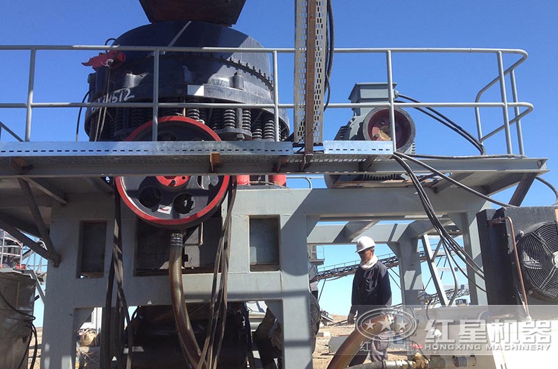 圓錐破碎機(jī) 圓錐破碎機(jī)